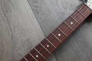 GIBSON " Flying V Ebony Made In USA, 2015 Japan Limited Reissue" HARDCASE, PAPERS