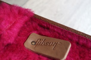 GIBSON " Flying V Ebony Made In USA, 2015 Japan Limited Reissue" HARDCASE, PAPERS