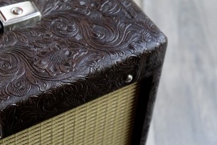 FENDER "Blues Junior IV FSR 1x12, 15-watt Tube Combo Amp - Western Tolex"