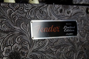 FENDER "Blues Junior IV FSR 1x12, 15-watt Tube Combo Amp - Western Tolex"