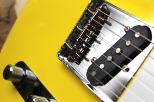 FENDER " Made in Japan Limited International Color Telecaster, Maple Fingerboard, Monaco Yellow" GIGBAG, 3, 00 KG