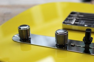 FENDER " Made in Japan Limited International Color Telecaster, Maple Fingerboard, Monaco Yellow" GIGBAG, 3, 00 KG