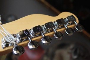 FENDER " Made in Japan Limited International Color Telecaster, Maple Fingerboard, Monaco Yellow" GIGBAG, 3, 00 KG