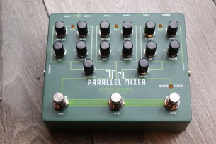 EHX "Tri Parallel Mixer"