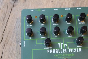 EHX "Tri Parallel Mixer"