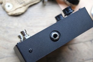 GURUS "Gurus Doppoler Rotating Speaker Pedal"