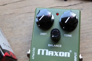 MAXON "D & S " (Distorsion & Sustainer)