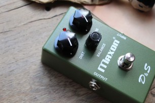 MAXON "D & S " (Distorsion & Sustainer)