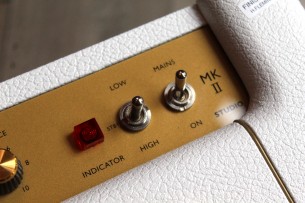 MARSHALL "SV20C MK II Studio Target ´62 White Levant"