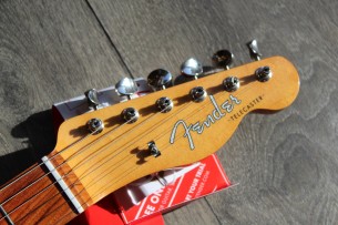FENDER "Vintera '60s Telecaster Bigsby, Pau Ferro Fingerboard, 3-Color Sunburst" GIGBAG, 3, 61 KG
