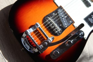 FENDER "Vintera '60s Telecaster Bigsby, Pau Ferro Fingerboard, 3-Color Sunburst" GIGBAG, 3, 61 KG