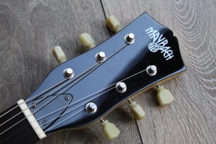 MAYBACH "Lester JR Double Cutaway 2 P-90 Special TV Yellow" HARDCASE, 3, 00 KG