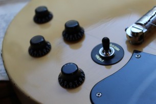 MAYBACH "Lester JR Double Cutaway 2 P-90 Special TV Yellow" HARDCASE, 3, 00 KG