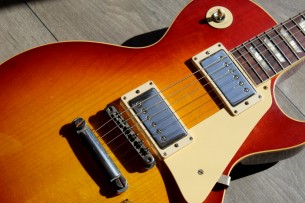 GIBSON " Custom Shop Historic Collection 1958 Les Paul Standard Reissue Washed Cherry Sunburst" HARDCASE , 3, 72 KG