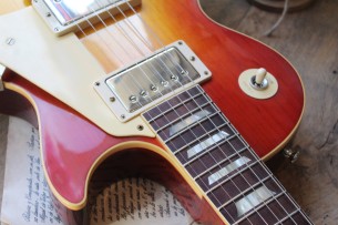 GIBSON " Custom Shop Historic Collection 1958 Les Paul Standard Reissue Washed Cherry Sunburst" HARDCASE , 3, 72 KG