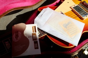 GIBSON " Custom Shop Historic Collection 1958 Les Paul Standard Reissue Washed Cherry Sunburst" HARDCASE , 3, 72 KG