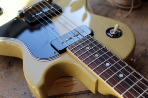 GIBSON "Custom Shop 1957 Les Paul Special Single Cut Reissue TV Yellow" HARDCASE, 3,56 KG