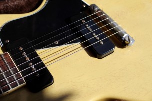 GIBSON "Custom Shop 1957 Les Paul Special Single Cut Reissue TV Yellow" HARDCASE, 3,56 KG