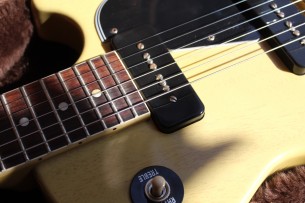 GIBSON "Custom Shop 1957 Les Paul Special Single Cut Reissue TV Yellow" HARDCASE, 3,56 KG