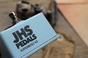 JHS "SuperBolt V2"