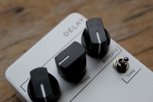 JHS "3 Series Delay"