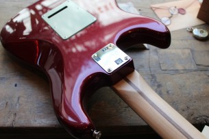 FENDER "American Performer Stratocaster HSS, Rosewood Fingerboard, Aubergine" GIGBAG, 3, 34 KG