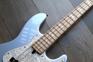 LAKLAND "Skyline Series 44-60 Custom Iced Blue Metallic"