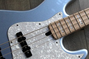LAKLAND "Skyline Series 44-60 Custom Iced Blue Metallic"