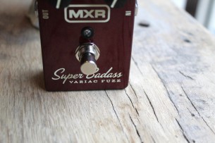 MXR "Super Badass Variac Fuzz" (M236)