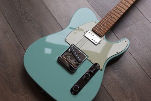 FENDER "FRS / Limited Edition American Pro Telecaster Roasted Maple Neck / Daphne Blue" HARDCASE, PAPERS, 3, 62 KG