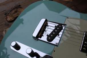 FENDER "FRS / Limited Edition American Pro Telecaster Roasted Maple Neck / Daphne Blue" HARDCASE, PAPERS, 3, 62 KG