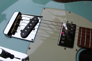 FENDER "FRS / Limited Edition American Pro Telecaster Roasted Maple Neck / Daphne Blue" HARDCASE, PAPERS, 3, 62 KG