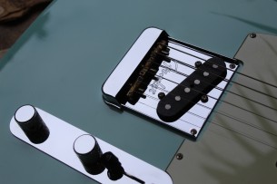 FENDER "FRS / Limited Edition American Pro Telecaster Roasted Maple Neck / Daphne Blue" HARDCASE, PAPERS, 3, 62 KG