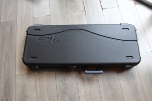 FENDER "FRS / Limited Edition American Pro Telecaster Roasted Maple Neck / Daphne Blue" HARDCASE, PAPERS, 3, 62 KG