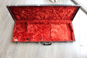 FENDER "Vintera '70s Telecaster Custom" HARDCASE, 3, 57 KG
