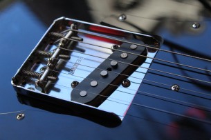 FENDER "Vintera '70s Telecaster Custom" HARDCASE, 3, 57 KG