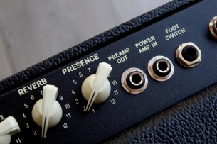 FENDER "Hot Rod Deluxe IV Black"
