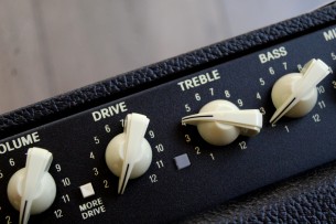 FENDER "Hot Rod Deluxe IV Black"