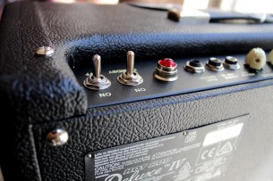 FENDER "Hot Rod Deluxe IV Black"
