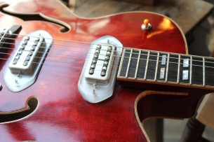 EASTMAN "Solid Carve Top Series T58/v Antique Amber" HARDCASE,2, 74 KG