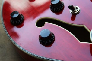 EASTMAN "T59/v Antique Red" HARDCASE, 3, 51 KG