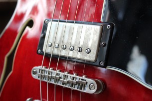 EASTMAN "T59/v Antique Red" HARDCASE, 3, 51 KG