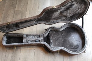 EASTMAN "T59/v Antique Red" HARDCASE, 3, 51 KG