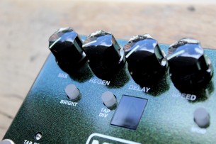 MXR "Carbon Copy Deluxe Analog Delay" (M292)