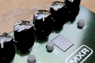 MXR "Carbon Copy Deluxe Analog Delay" (M292)