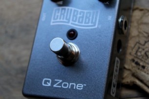MXR "Cry Baby Q Zone" (QZ1