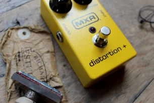 MXR "Distortion +" (M104)