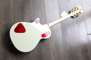 GRETSCH "Custom Shop G6134-GCS15 15th Anniversary '59 Penguin" HARDCASE, 3, 98 KG