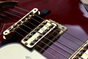 GRETSCH "Custom Shop G6134-GCS15 15th Anniversary '59 Penguin" HARDCASE, 3, 98 KG