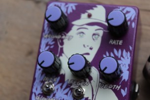 OLD BLOOD NOISE "Visitor"